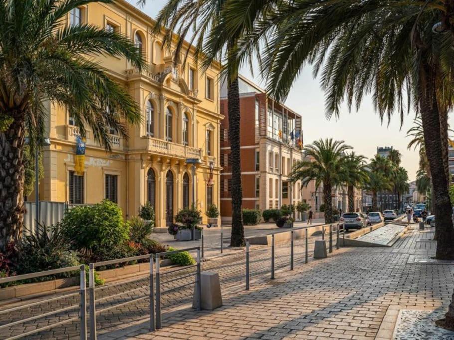 Superbe Appartement 50M De La Plage En Bord De Mer イエール エクステリア 写真
