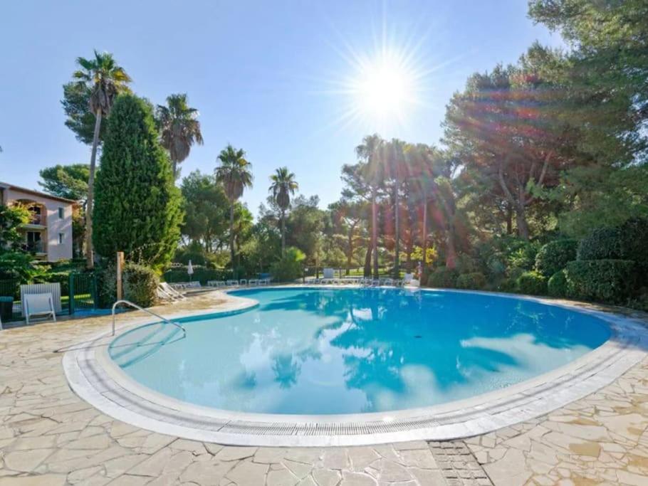 Superbe Appartement 50M De La Plage En Bord De Mer イエール エクステリア 写真